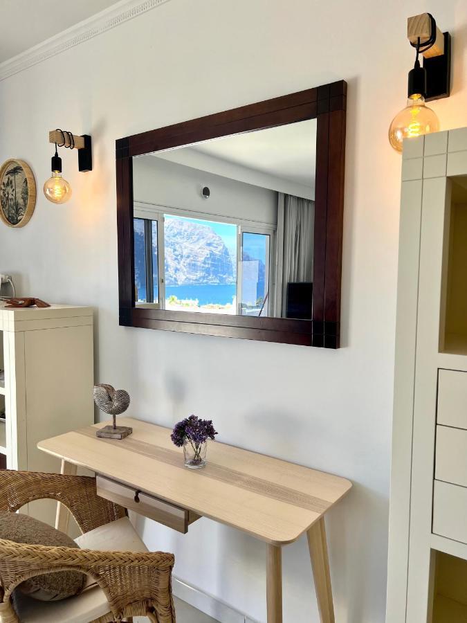 Luxury Penthouse With Breathtaking Views And Huge Private Terraces Apartment Puerto de Santiago  Exterior photo